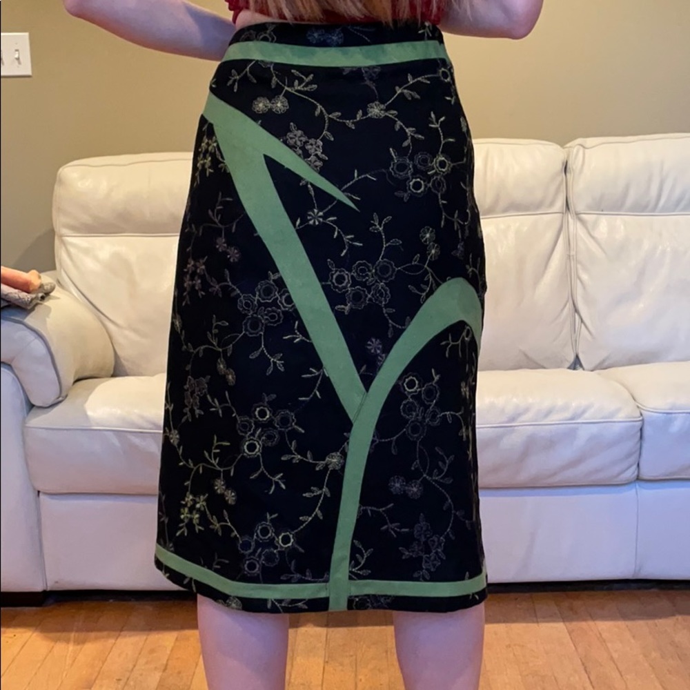 Etcetera (Carlisle) embroidered skirt - Picture 3 of 6